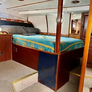  Bateau-hôtel Salidas En Barco