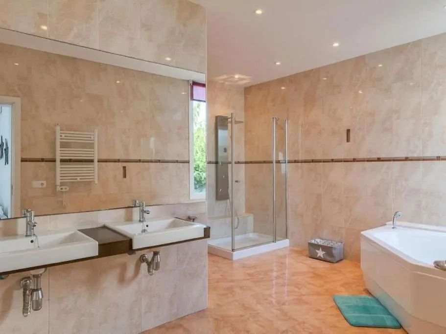 Villa Blanca Lloret de Mar
